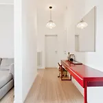 Guesthost - Prato Della Valle Roomy Flat