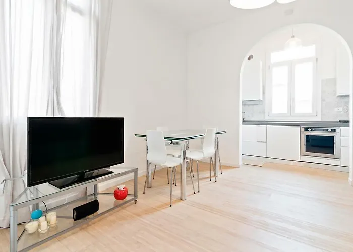 Guesthost - Prato Della Valle Roomy Flat Апартаменты *